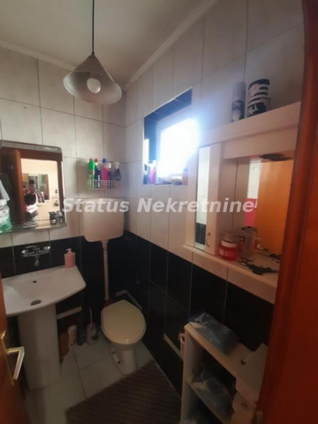 Futog-Uknjižena Porodična kuća 166 m2 bliže Novom Sadu-065/385 8880