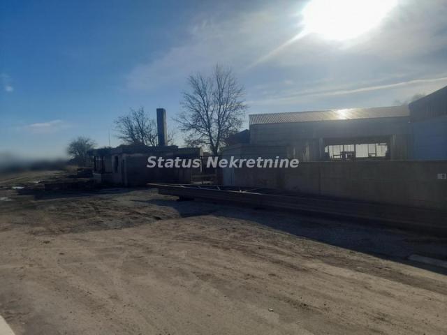 Novi Sad Okolina-Hala 300 m2 Pogodna za Radionicu ili Proizvodnju-Zakupnina 1500e-065/385 8880