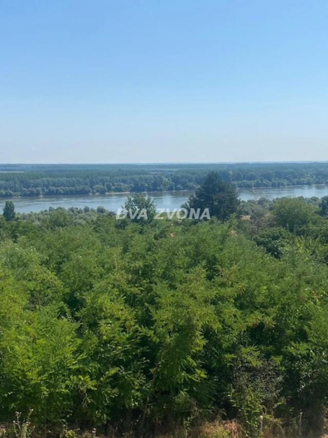 Na prodaju vikendica sa pogledom na Dunav – Stari Slankamen
