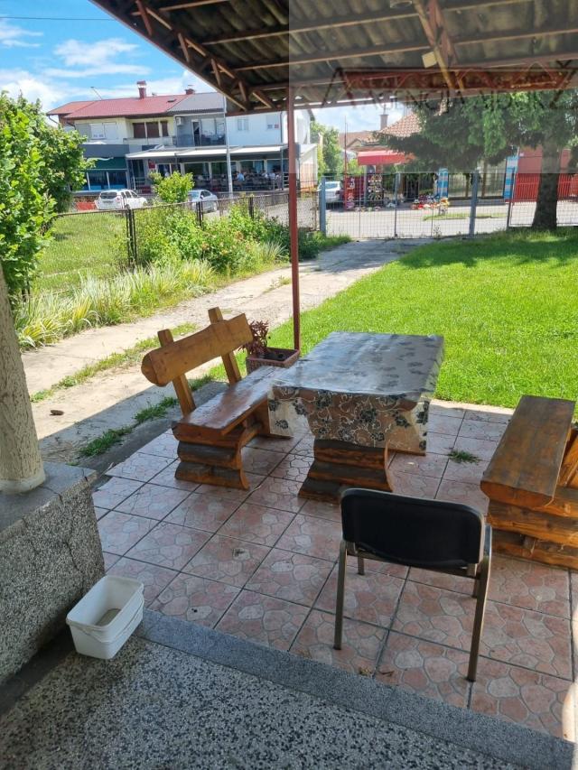 Banja Luka Trn poslovno stambeni kompleks 1300 m2 - prilika