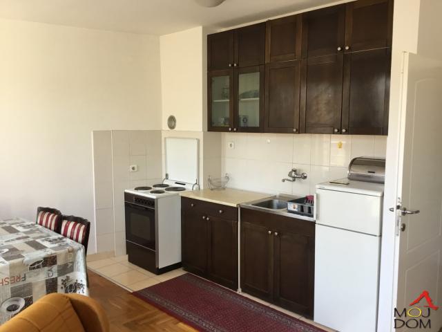 NOVI SAD - PODBARA - IZDAVANJE NEKRETNINA - 47 m2 - 400€