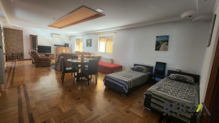  PROSTRAN ŠESTOSOBAN PET-FRIENDLY PENTHOUSE U PETROVARADINU
