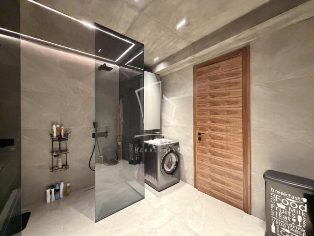 Lux duplex ID#13406