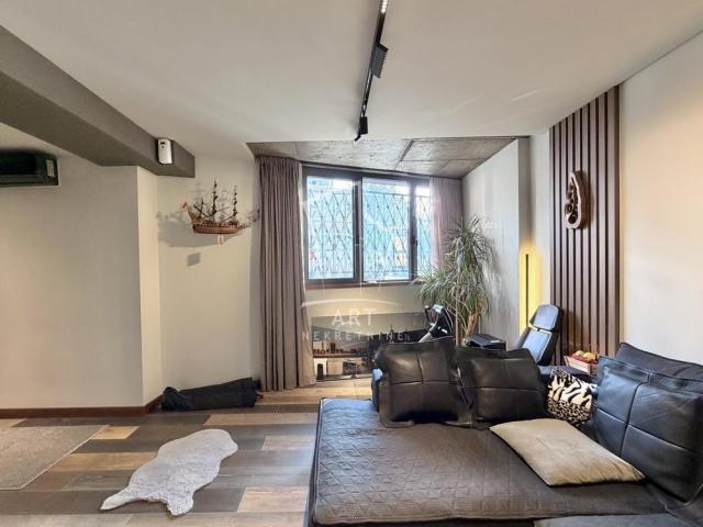 Lux duplex ID#13406