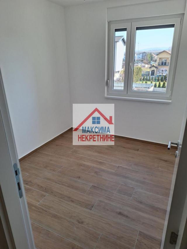 Prodaja, Stan, 81m2 , Adice
