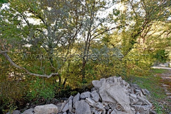 Plac na prodaju u mirnom naselju Mojdež Herceg Novi