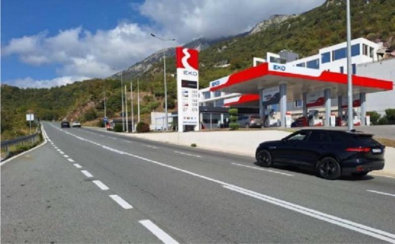 Ekskluzivna investicija apartmanski kompleks sa benzinskom pumpom – Lapčići, Budva