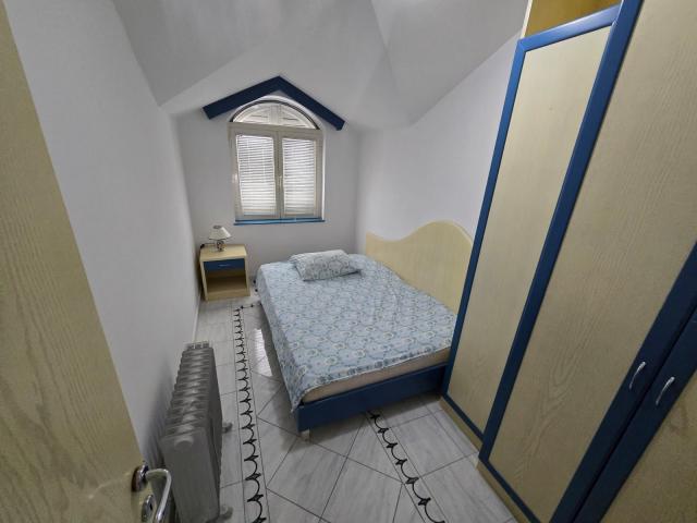 Prodaja dupleks trosobnog stana 81m2 sa panoramskim pogledom na more i grad-Budva, Vidikovac