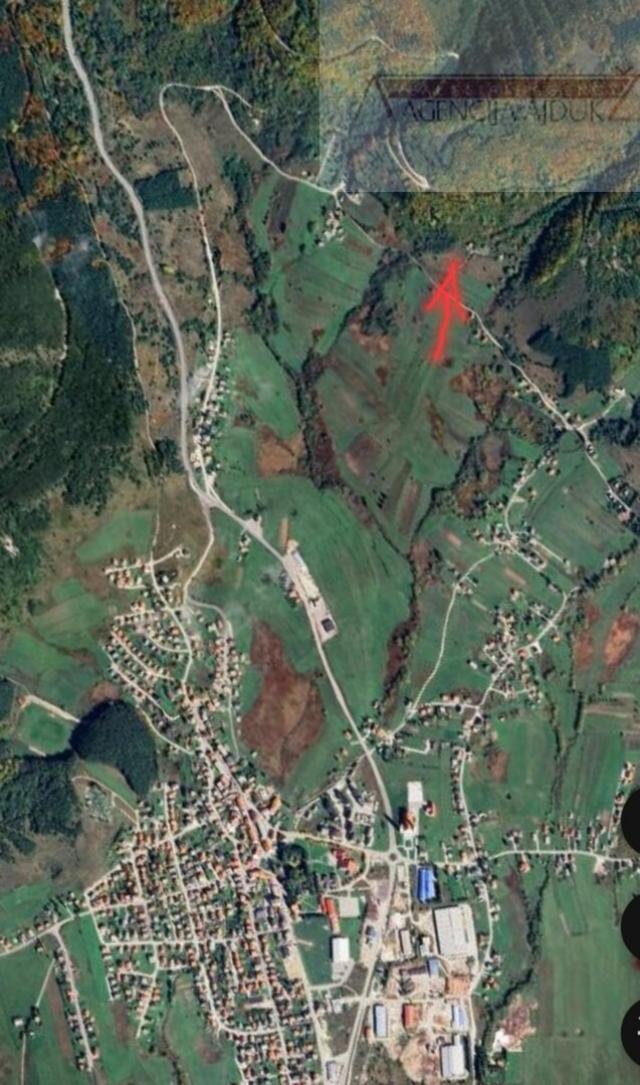 Kupres građevinsko zemljište 1133 m2 - novo