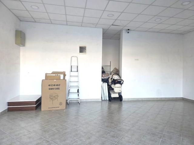 Poslovni prostor, 120m2, Stari aerodrom, Podgorica