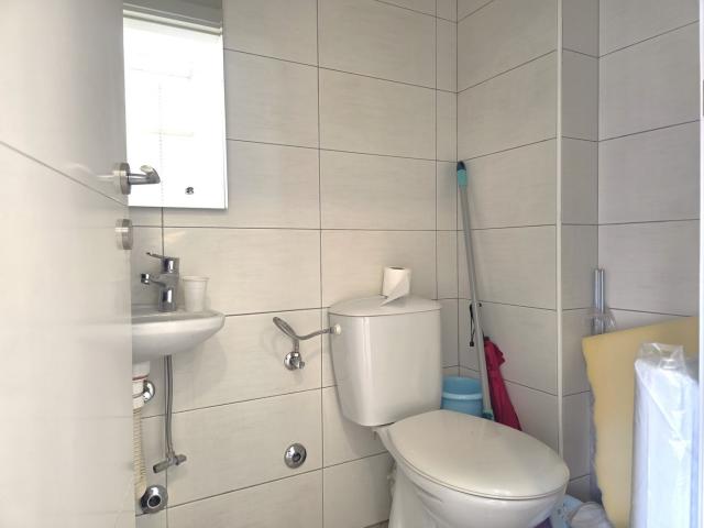 Poslovni prostor, 120m2, Stari aerodrom, Podgorica