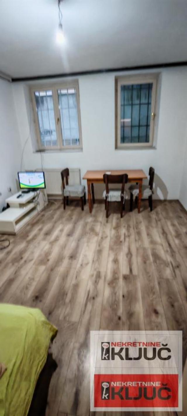 BULEVAR, 24m2, Jednosoban kod Futoške pijace