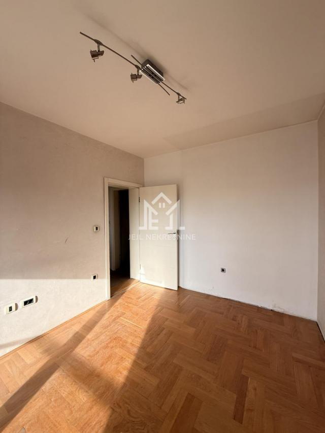 Odličan dupleks na atraktivnoj lokaciji – Mičurinova ulica, Novi Sad