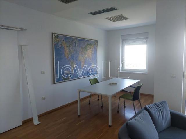 SREMSKA KAMENICA - CENTAR - 152.00 m2