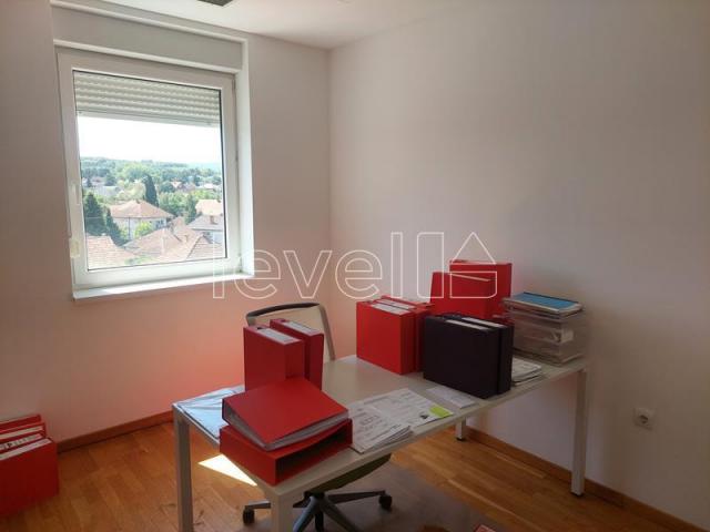 SREMSKA KAMENICA - CENTAR - 152.00 m2