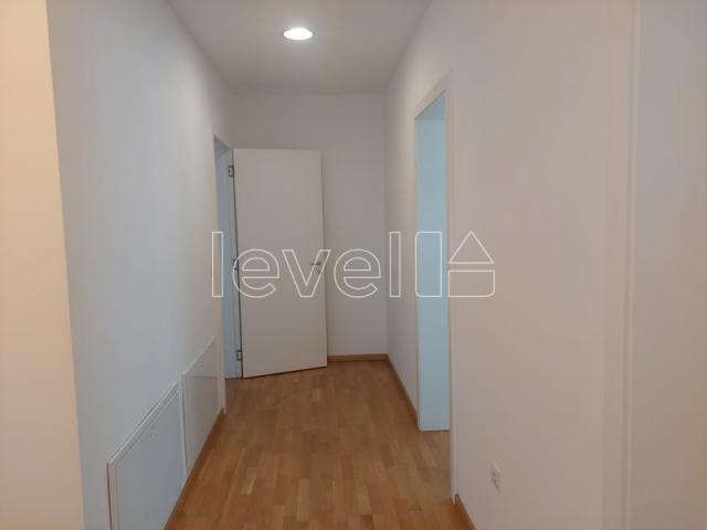 SREMSKA KAMENICA - CENTAR - 152.00 m2