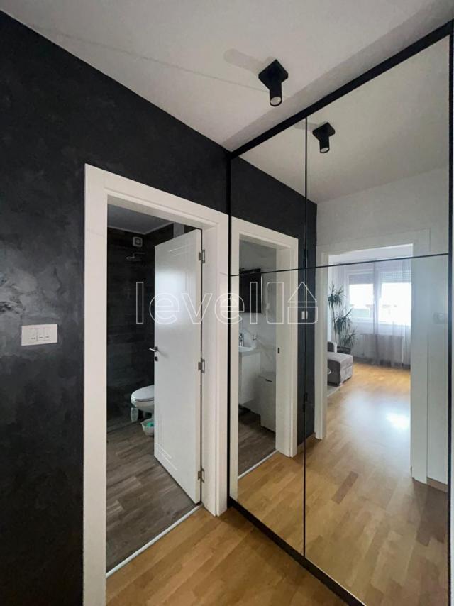 NOVI SAD - SAJAM - 75.00 m2