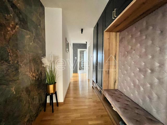 NOVI SAD - SAJAM - 75.00 m2