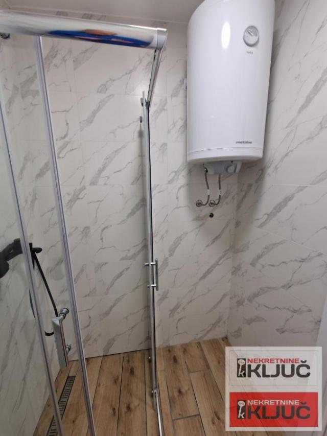 BULEVAR, 73m2, Troiposoban, Renoviran
