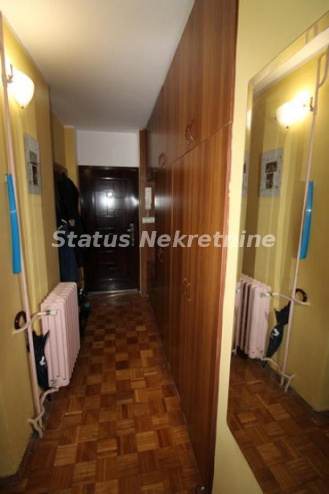 Najpovoljniji -Trosoban stan 67 m², Novo Naselje, Novi Sad, 4/5 sprat