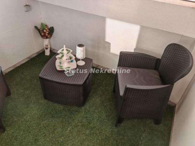 Najpovoljniji -Trosoban stan 67 m², Novo Naselje, Novi Sad, 4/5 sprat