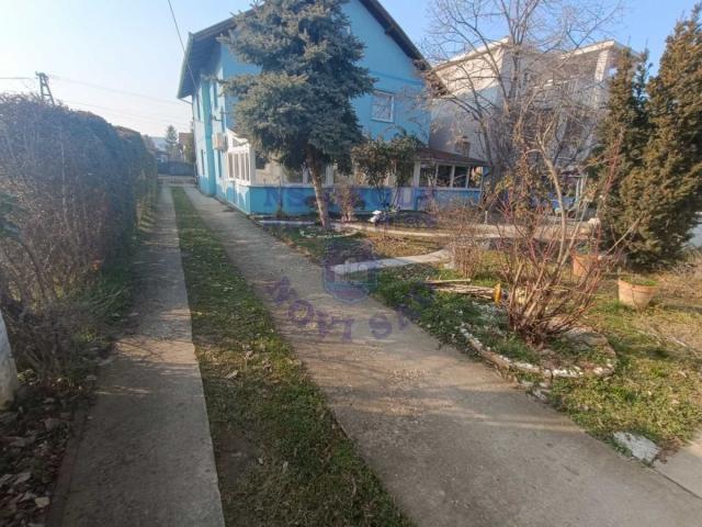 Predstavljamo Vam odličnu spratnu kuću iz naše ponude. 