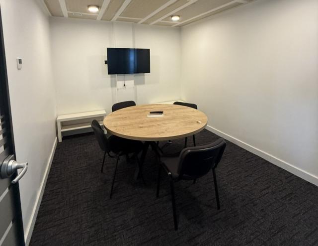 Poslovni objekat, 740m2, Mahala, Zeta