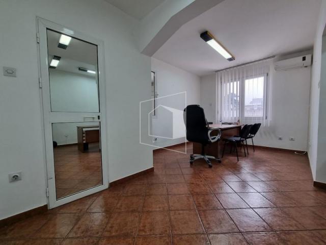 Poslovni prostor, 50m2, Centar, Podgorica