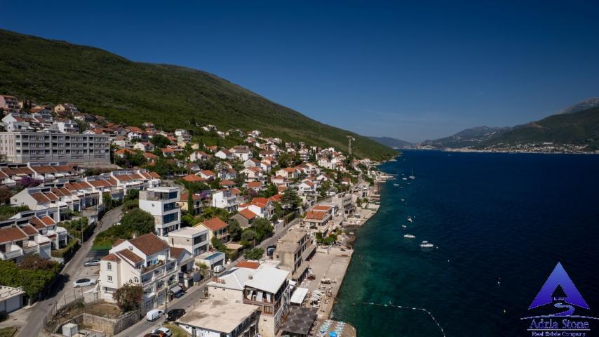 Prodaja, Kuća, 200m2 , KRAŠIĆI