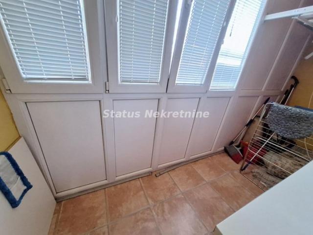 RENOVIRAN DVOSOBAN STAN 51M2 LIMAN 1 KOD FAKULTETA 350EU