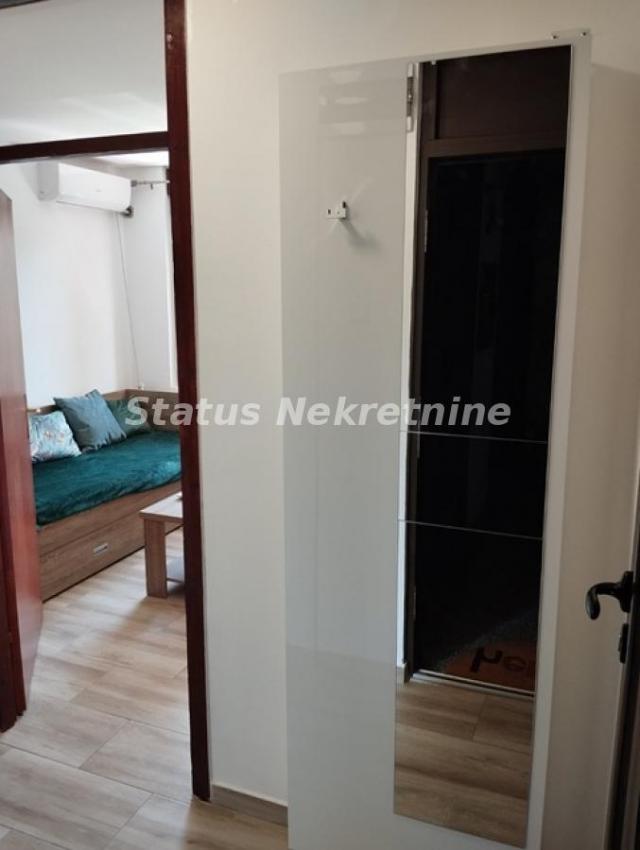 NAMEŠTEN JEDNOSOBAN STAN 34M2 NOVO NASELJE RENOVIRAN 290EU