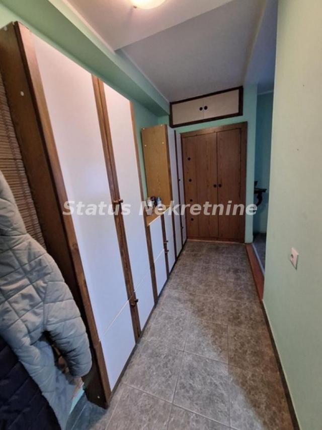 RENOVIRAN DVOSOBAN STAN 51M2 LIMAN 1 KOD FAKULTETA 350EU