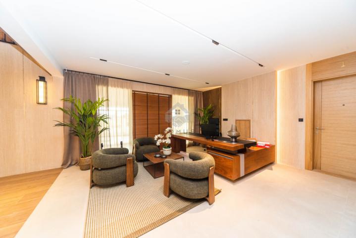 Dvosoban stan 85m2 + parking, Donja Gorica - Podgorica