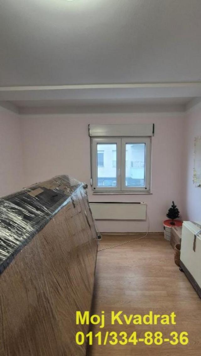 Zvezdara, Đeram pijaca - Đakovačka, 37m2