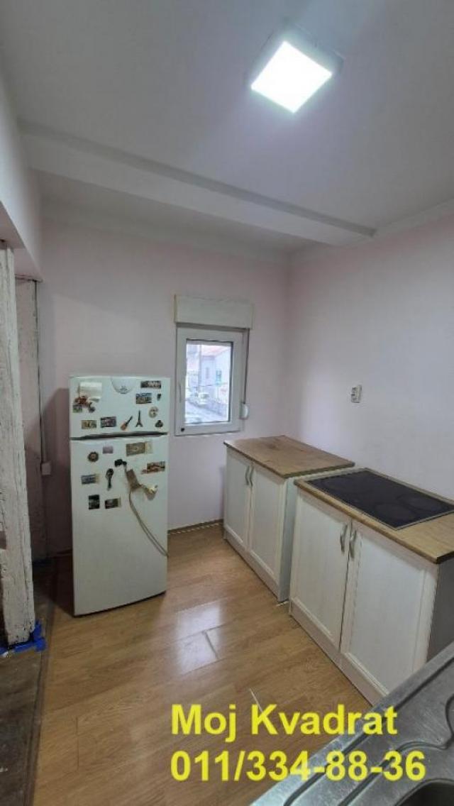 Zvezdara, Đeram pijaca - Đakovačka, 37m2