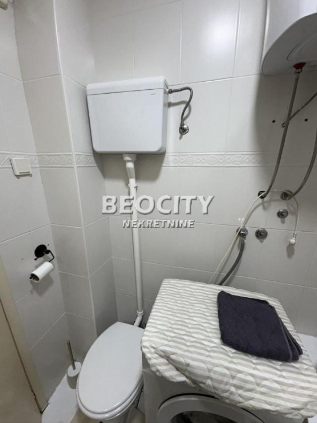 Novi Sad, Centar, Kisačka, 1.5, 45m2, 450EUR Pet friendly