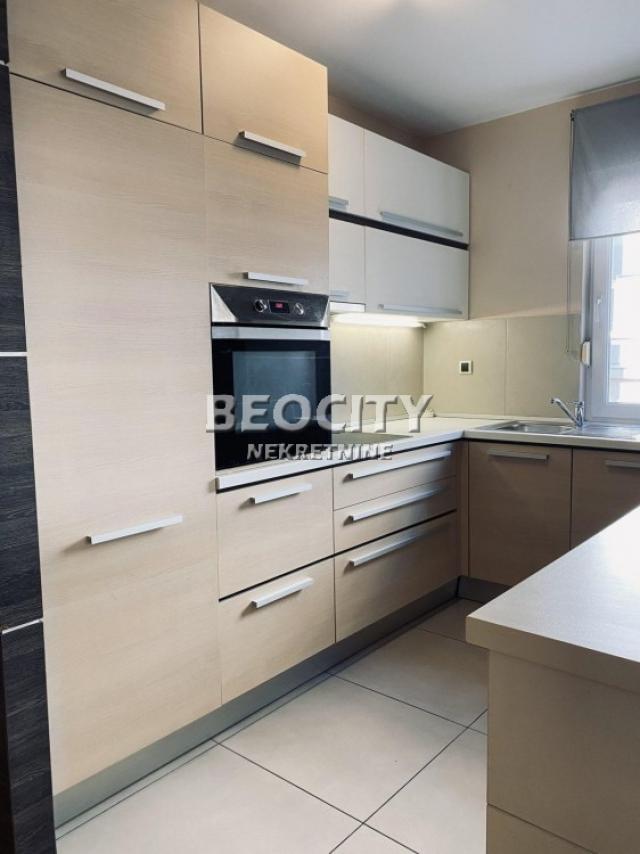 Novi Sad, Centar, Laze Kostića, 3.5, 98m2, 900EUR