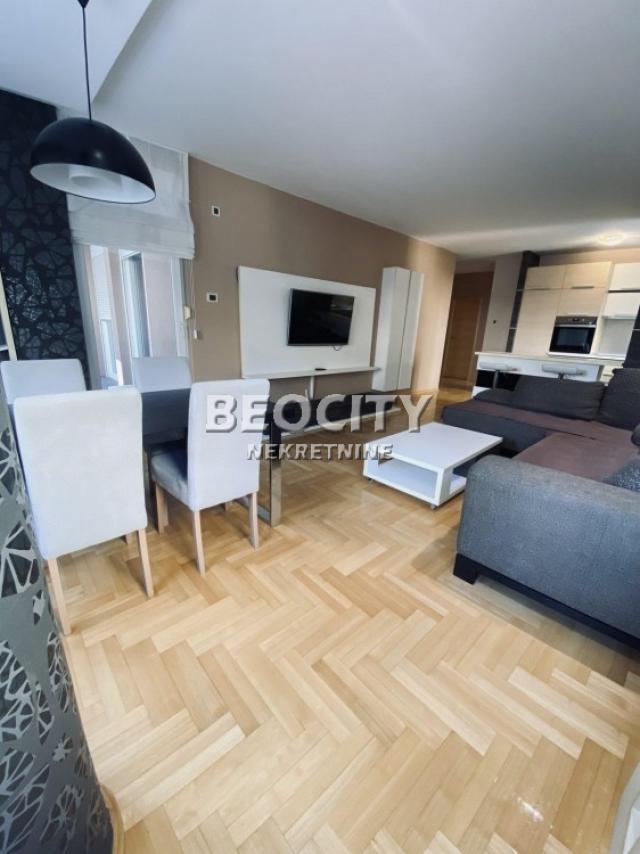 Novi Sad, Centar, Laze Kostića, 3.5, 98m2, 900EUR