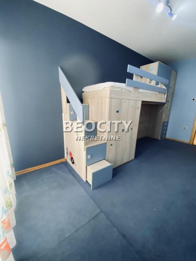 Novi Sad, Centar, Laze Kostića, 3.5, 98m2, 900EUR