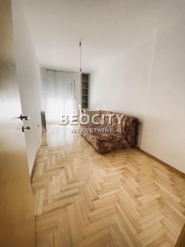 Novi Sad, Centar, Laze Kostića, 3.5, 98m2, 900EUR