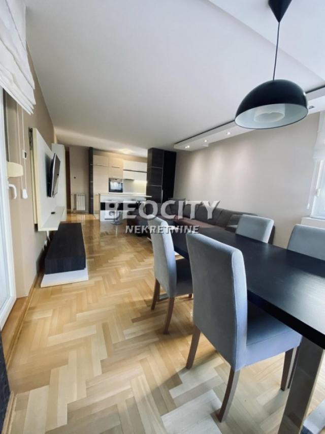 Novi Sad, Centar, Laze Kostića, 3.5, 98m2, 900EUR
