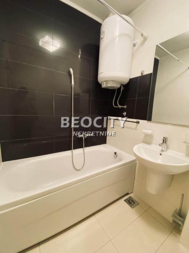 Novi Sad, Centar, Laze Kostića, 3.5, 98m2, 900EUR