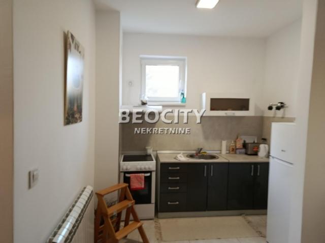 Novi Sad, Centar, Šafarikova, 1.5, 35m2, 129500EUR