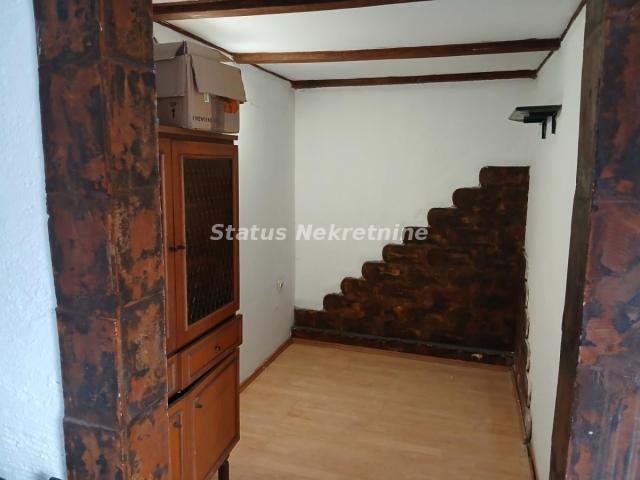 MAGACINSKI PROSTOR 90M2 NA TELEPU KOLSKI ULAZ