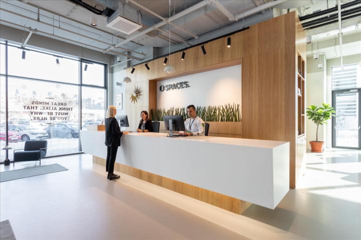 Bukirajte rezervisano coworking mesto na lokaciji Spaces Navigator II