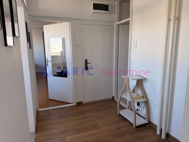 Bul. Zorana Đinđića, 58m2. 2. 0. Renoviran!