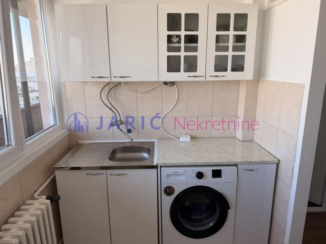 Bul. Zorana Đinđića, 58m2. 2. 0. Renoviran!
