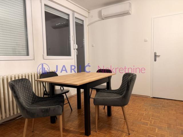 Bul. Zorana Đinđića, 58m2. 2. 0. Renoviran!