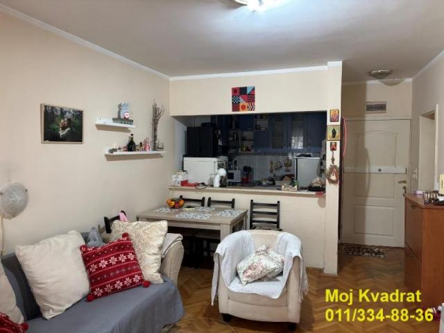 Palilula, Bogoslovija - Bata Lakina, 39m2