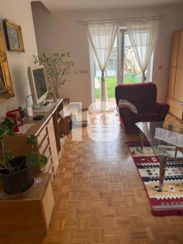 Stan u kući na obali Dunava, 2,0, 66m2 ID#1593